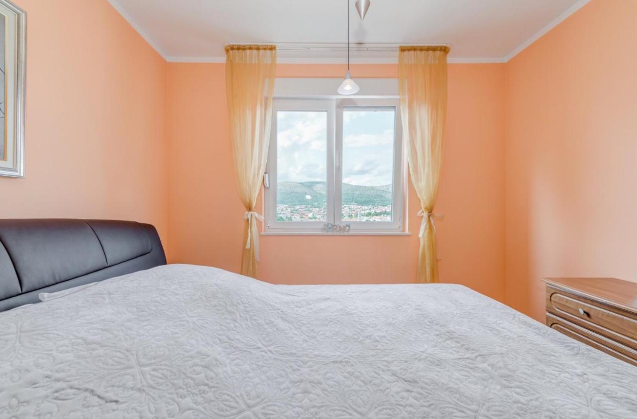 The Best Old Town View Apartment, 5 Min Walk, Parking Trogir Zewnętrze zdjęcie